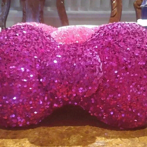 Pink sequin pillows set of 2 - Picture 3 of 10
